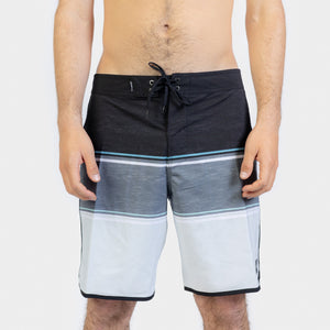 ROPA DE BAÑO HOMBRE - LENNOX SCALLOP 19" - BLACK - VE26