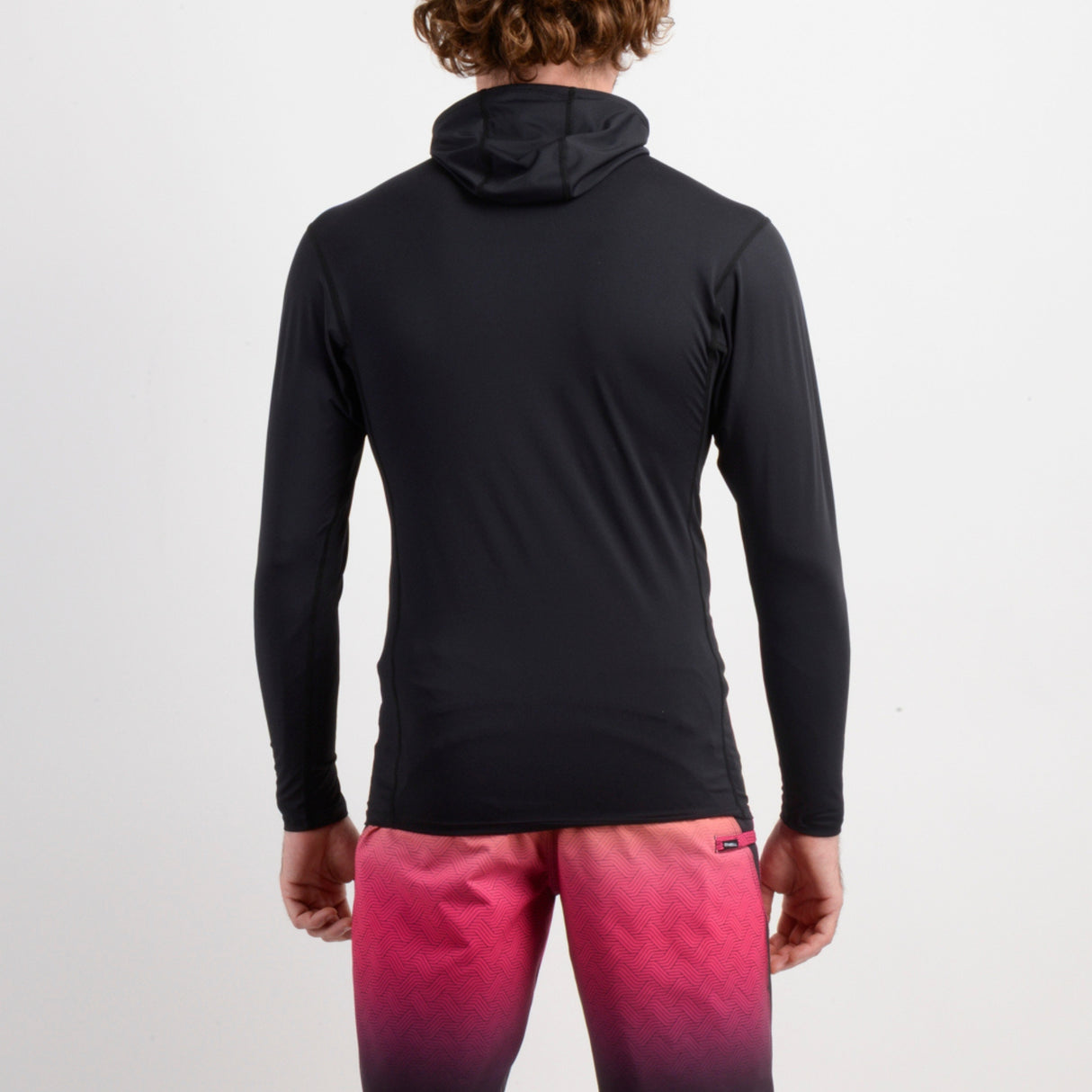 LYCRA HOMBRE - TRVLR HOODED L/S - BLACK - VE26