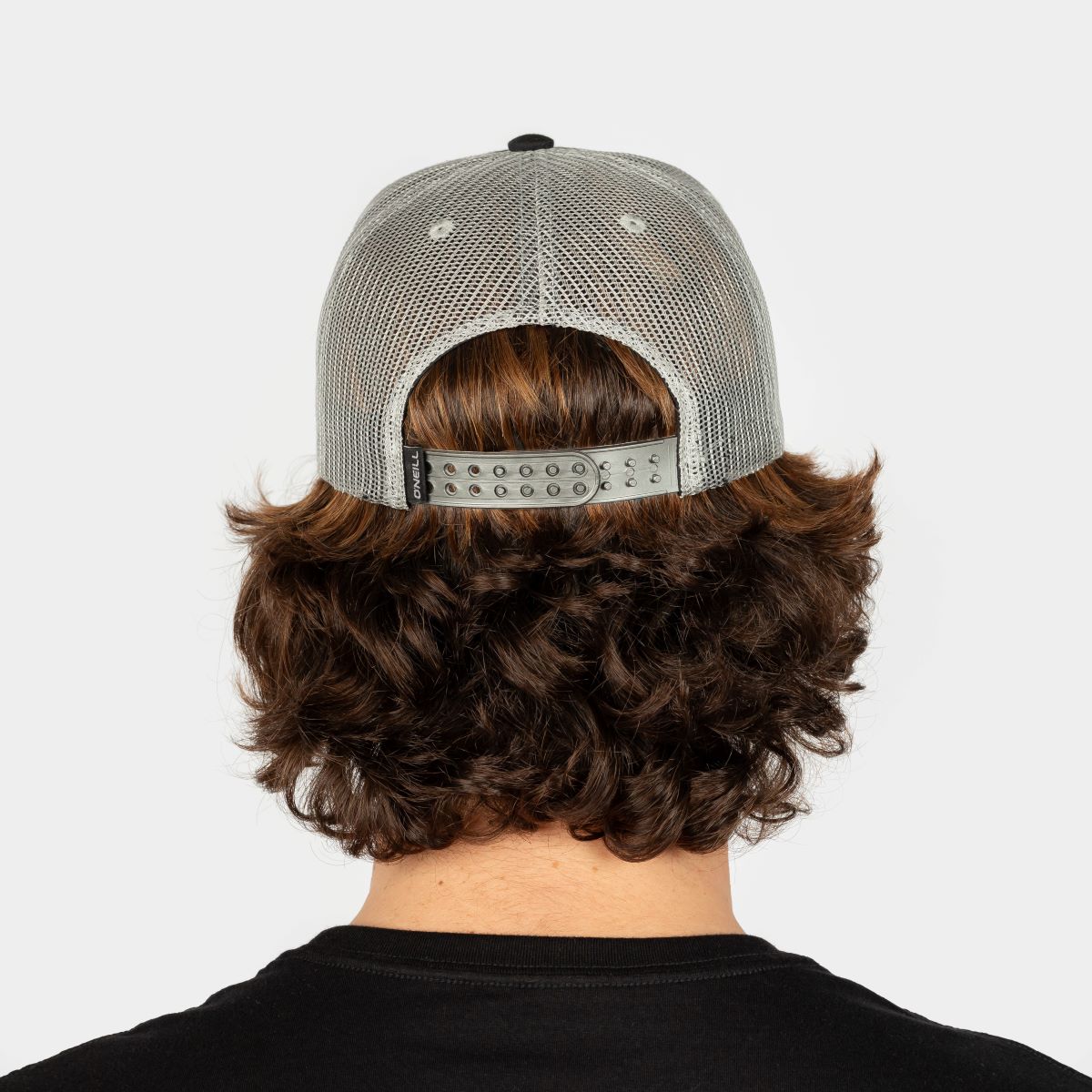 GORRA HOMBRE - HEADQUARTERS TRUCKER - BLACK OUT