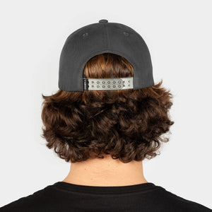 GORRA HOMBRE - CLEAN AND MEAN - BLACK OUT