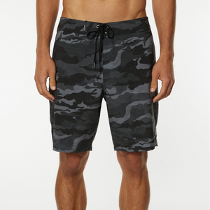 ROPA DE BAÑO HOMBRE - HYPERFREAK CAMO 19" - BLACK CAMO - IN87