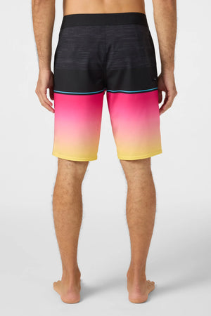 ROPA DE BAÑO DE HOMBRE - HYPERFREAK HEAT BLOCK 21 - FUCHSIA - VE26