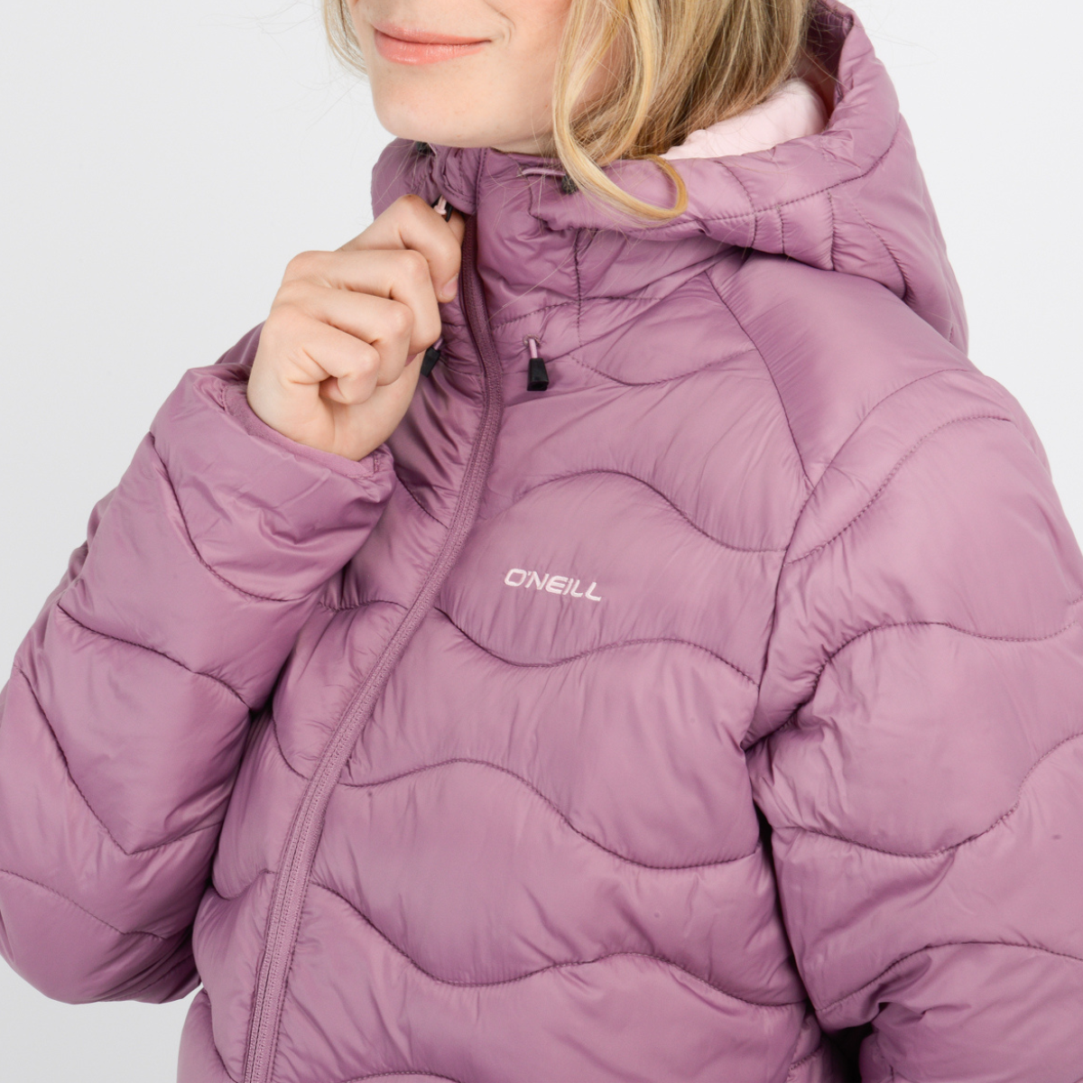 CASACA MUJER - CASACA CON CAPUCHA - DEEP ROSE