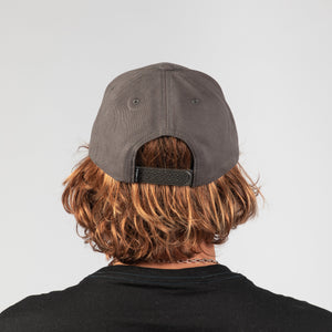 GORRA HOMBRE - CLEAN & MEAN - HEATHER CHARCOAL- INVIERNO 2021