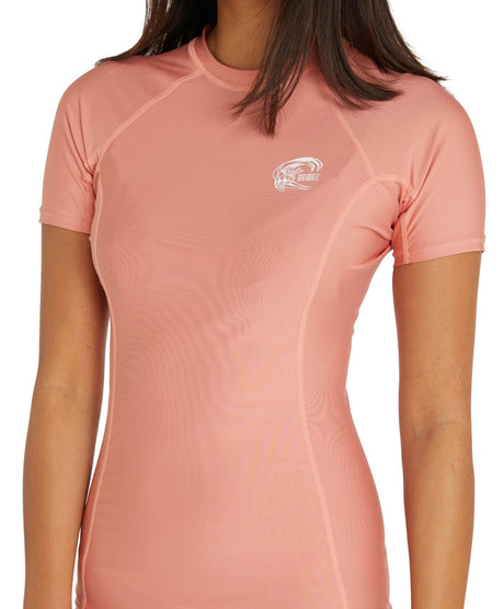 LYCRA MUJER - WMNS BASIC UV SS RASH VEST - CLY CLAY - VERANO 2022